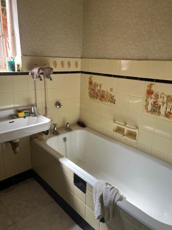 2 Bedroom Property for Sale in Wetton Western Cape